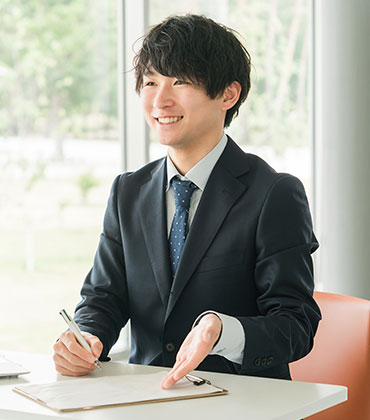 ウェディングの企画営業