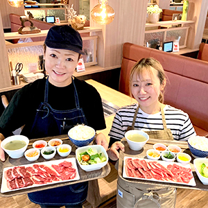 【オープニング／ランチのホール募集】新業態の焼肉＆デザートビュッフェ！≪食事補助あり×未経験OK≫