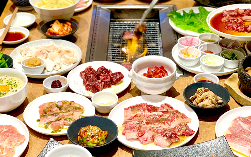 ★オープニング募集★食事補助あり！ディナータイムのキッチン募集/新業態の焼肉＆デザートビュッフェ