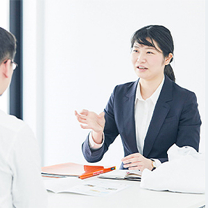 《未経験スタートOKのルート営業》業界大手の安定環境◎完全週休2日制/年休120日