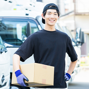 稼ぎたい方必見◎日勤だけで月収31万円も可！ユニフォーム配送