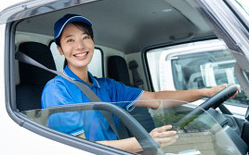 4ｔ車で月収30万円稼げるルート配送(要経験/フォーク)