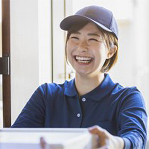 AT限定OK◎普通車でルート配送♪女性スタッフ活躍中◎