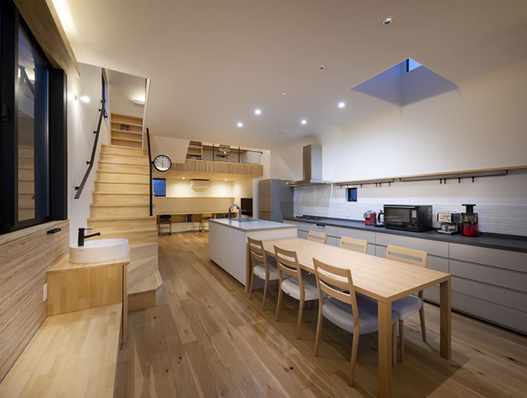 私たちについて