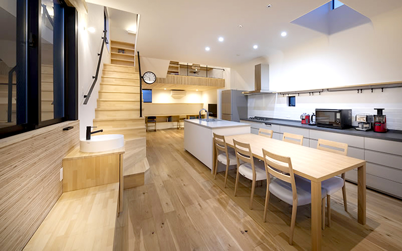 転勤無しの施工管理スタッフ！フレックスタイム制で自由な働き方を♪